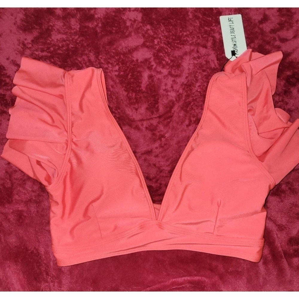 NWT Bikini top medium, coral ruffles